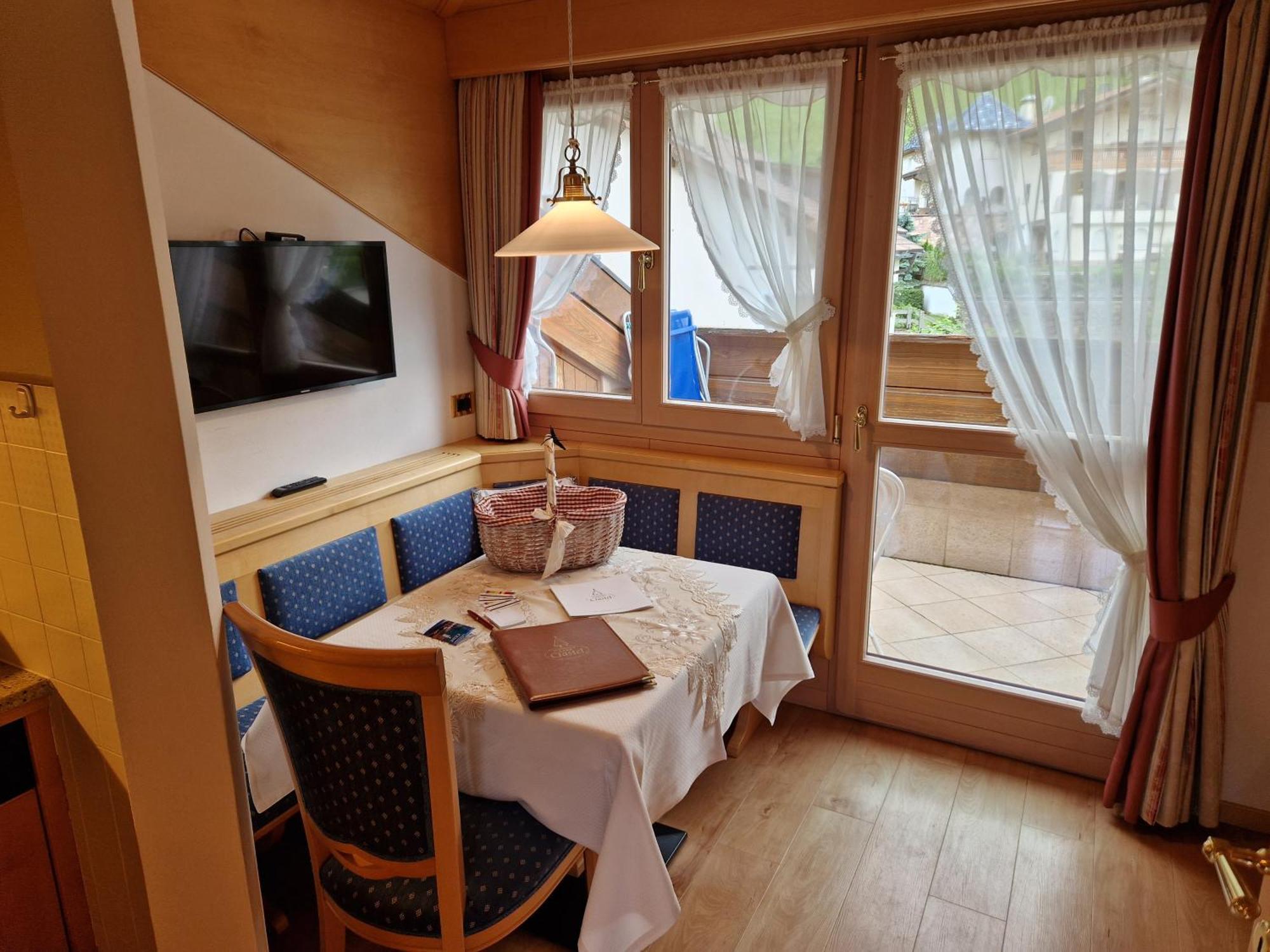 Residence Ciastel Ortisei Exterior photo